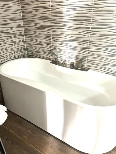 Villa W Téranga Saly Joseph**** (Villa W Teranga Saly Joseph****) in 新蒂安