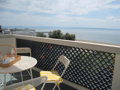 Adorable seaview flat at Grado Pineta - Apartment - Lido