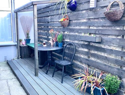 4Alma St 4