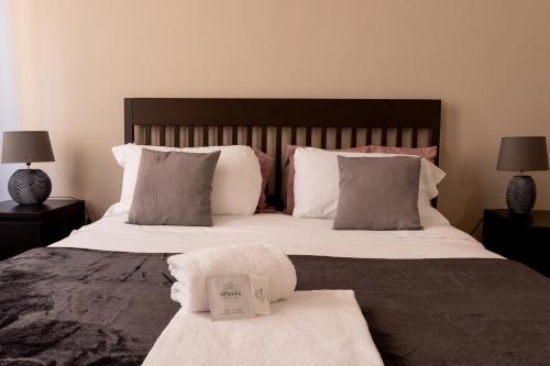 Triple Room with Private Bathroom image 7