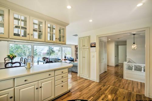 Hyannis Port Home with BBQ and Views Half Mi to Beach in Hyannis Port, USA