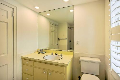 Hyannis Port Home with BBQ and Views - Walk to Beach! - image 14