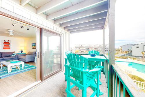Shipwatch Villas