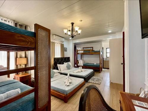 room detail thumbnail 0