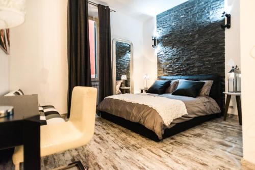 Trevi & Pantheon Luxury Rooms, Rome