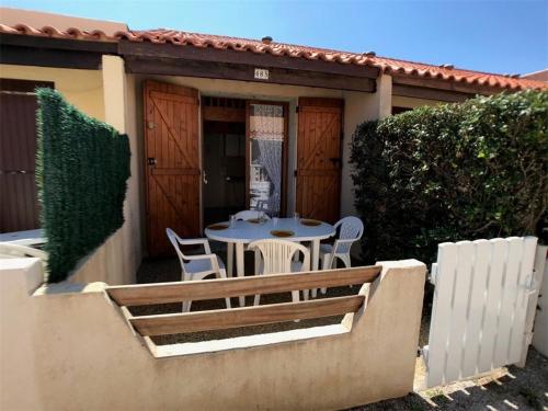 Villa Port Leucate, 1 pièce, 4 personnes - FR-1-81-53 - Accommodation - Port Leucate