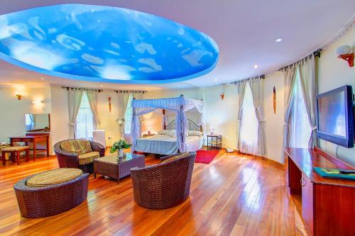 Cama, Poa Place Resort & Hotel - Where Nature Meets Comfort in Eldoret