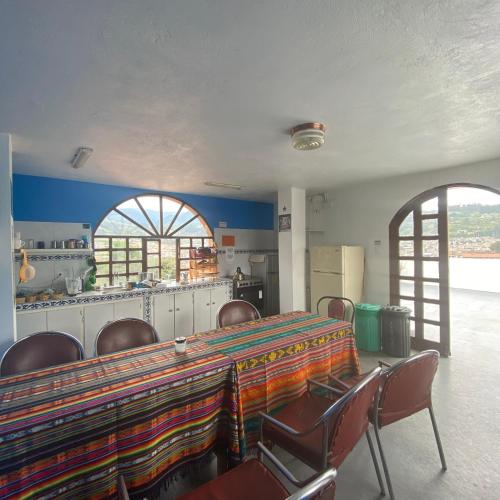 廚房, Hostal Chasqui in 市中心