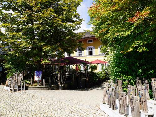Endorfer Hof - image 2