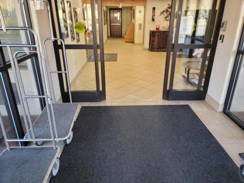 ทัศนียภาพภายนอกโรงแรม, Bay Mountain Inn Cherokee Smoky Mountains in เชโรกี (NC)