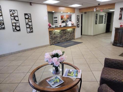 บริการและสิ่งอำนวยความสะดวก, Bay Mountain Inn Cherokee Smoky Mountains in เชโรกี (NC)