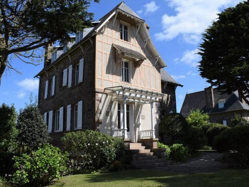 Villa 13 pers avec jardin, WIFI, animaux admis à Perros-Guirec - FR-1-368-169