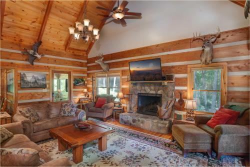 Big Timber Creek Cabin in Sugar Grove, Vereinigte Staaten von Amerika