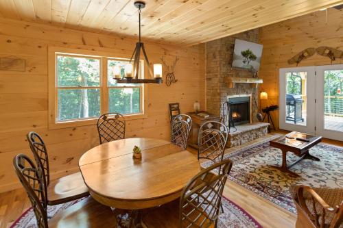 Deerest Cabin in Fleetwood, USA