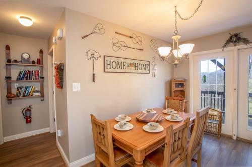 Hawkes Nest in Banner Elk, USA