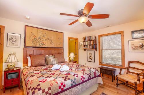 Longview Cottage in Blowing Rock, USA