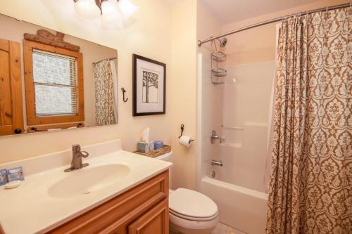 Longview Cottage in Blowing Rock, USA