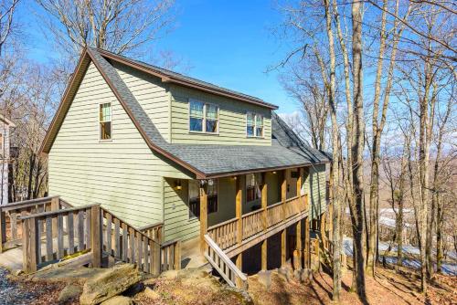 Northern Exposure in Beech Mountain, USA