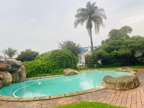 Birch stay, Kempton Park