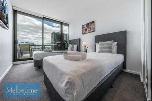 Melbourne Private Apartments - Collins Street Waterfront, Docklands