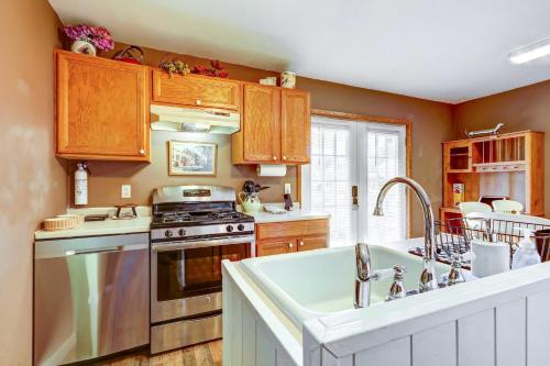 Pet-Friendly Rehoboth Beach Vacation Rental!