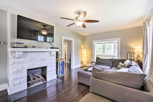 Renovated Pet-Friendly Nashville Home with Pvt Yard - image 7