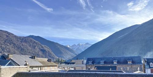 Magnifique vue sur les montagnes au cœur de Luchon 6-8 pers Luchon-Superbagnères