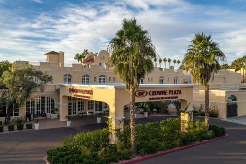 Crowne Plaza Phoenix - Chandler Golf Resort, an IHG hotel - Accommodation - Chandler