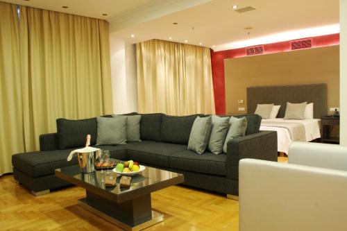 Theoxenia House Hotel, Афины (фото 8)
