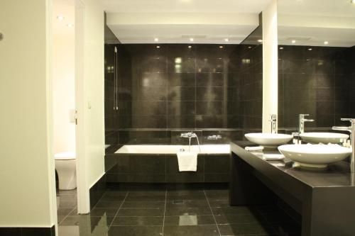 Theoxenia House Hotel, Афины (фото 10)