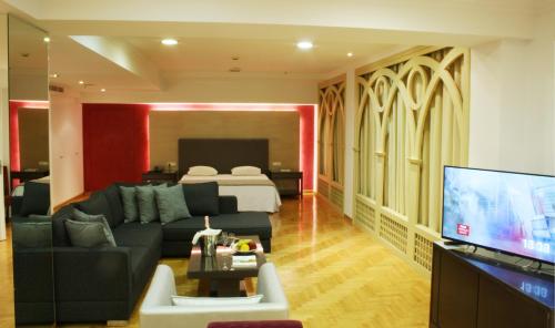 Theoxenia House Hotel, Афины (фото 11)