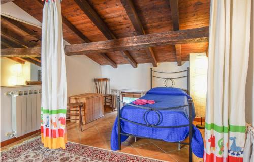 2 Bedroom Gorgeous Apartment In Monte Antico