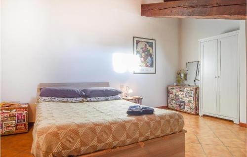 2 Bedroom Gorgeous Apartment In Monte Antico