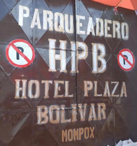 HOTEL PLAZA BOLIVAR MOMPOX ubicado en el centro histórico con parqueadero interno