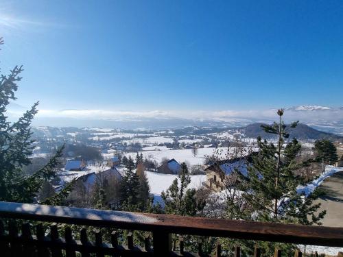 Chalet 5 personnes, proche ski et rando, balcon sud, TV, lave-linge - FR-1-393-165 in แซ็ง-มิเชล-เดอ-แชยอล