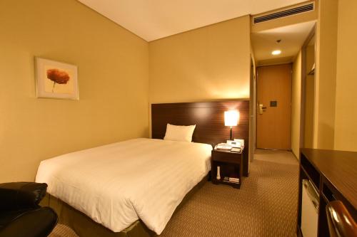 Single Room - Non-Smoking