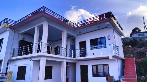 ทัศนียภาพภายนอกโรงแรม, Himalive Homestay in เคาซานิ