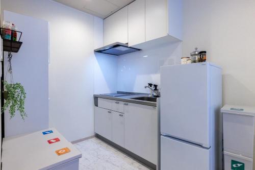 Southerlies Condominium Onna - 주방