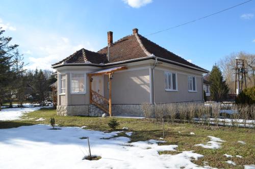 Örömvölgy Vendégház - image 12