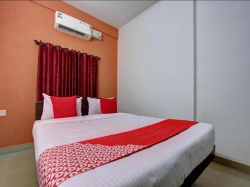 STAYMAKER Hotel Shantala Suratkal