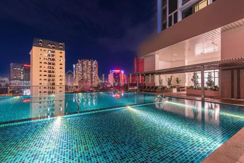 Chambers Premier Suites Kuala Lumpur - 수영장