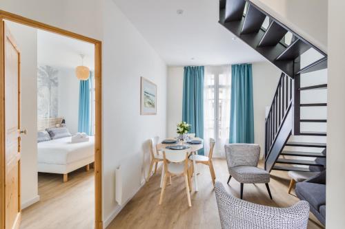 Duplex Apartment image 10