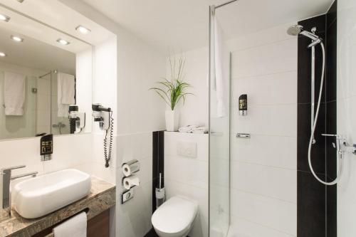 Hotel Mainstation - image 11