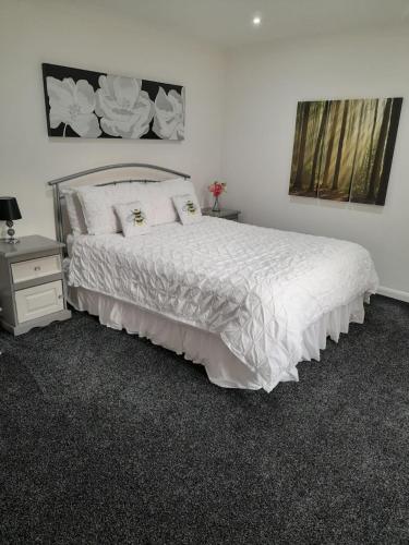 riverside rooms at wheelgate house BnB Hook