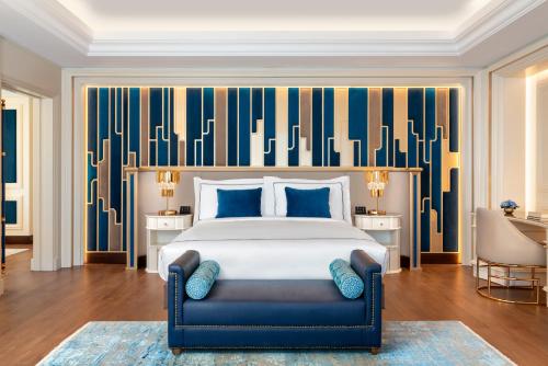 432466188 The Ritz-Carlton, Istanbul at the Bosphorus