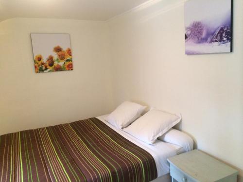 Hotel Restaurant Tokyo in Trouville Sur Mer