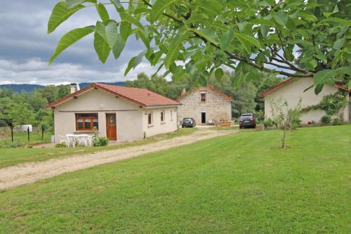 Au bon accueil - Location saisonnière - Peyrat-le-Château