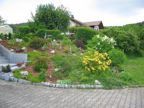 Garden, Haus Schmid in Falkenfels