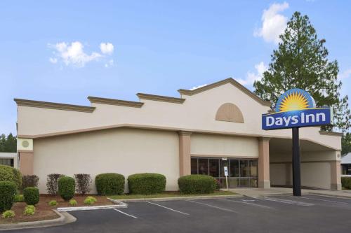 Days Inn by Wyndham Fayetteville-South/I-95 Exit 49