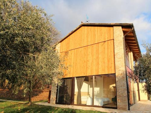 Chalet in Veneto near Dolomites Ski Slopes in Volpago del Montello